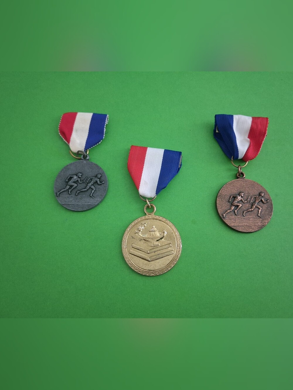 Vintage Track & Field Relay Medals Lot – 400M & 1600M – Set of 3